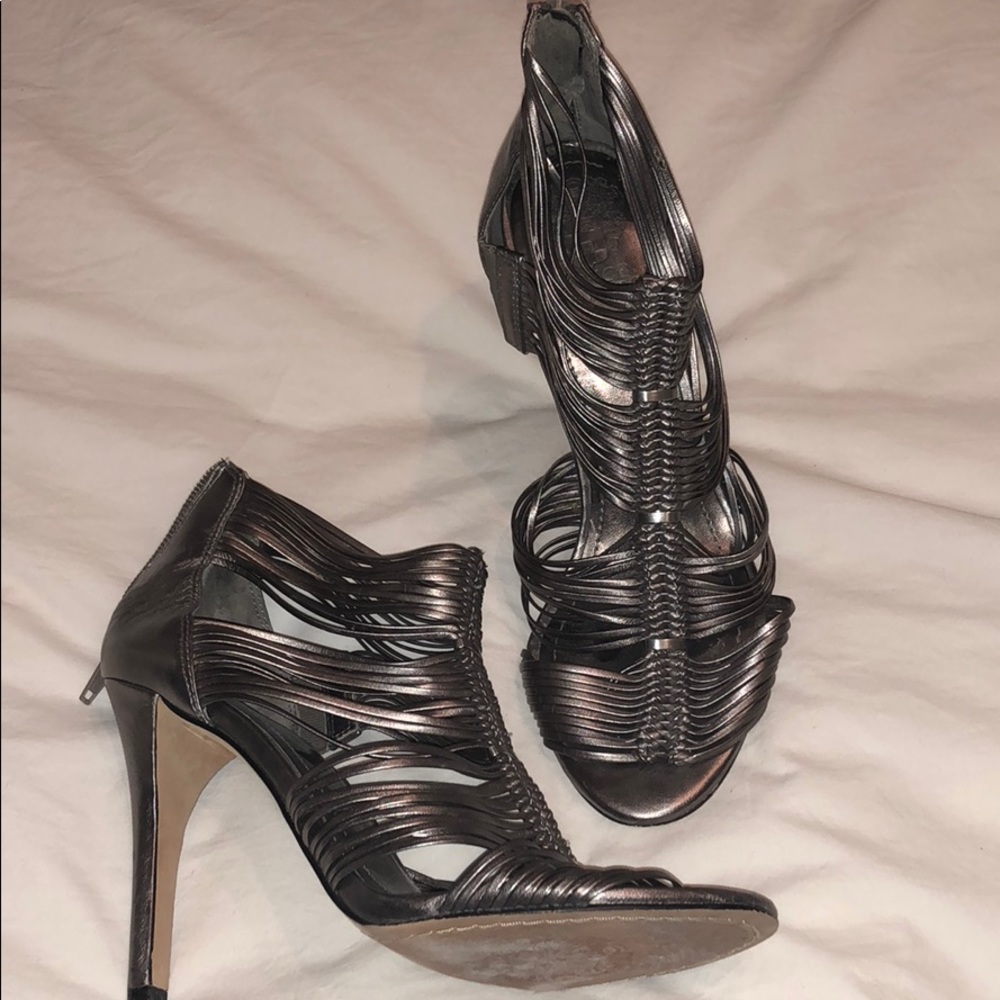 Vince Camuto Sandals EUC
